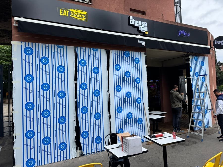 pose enseigne lumineuse magasin facade commerciale installation professionnelle boutique store led neon paris meilleur 61